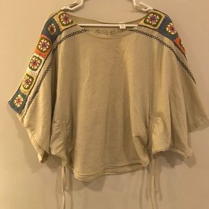 Threads 4 Thought sweatshirt poncho M/L